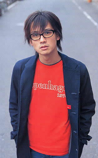 Satoru glasses.jpg